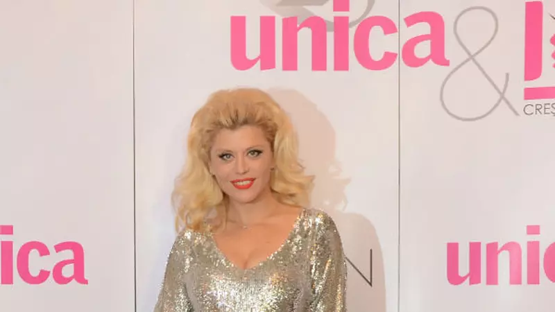 Vedete la petrecerea Unica 15 ani