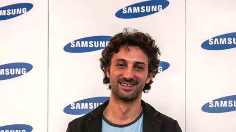 [VIDEO] Interviu: Andi Vasluianu, viata ca un jurnal foto