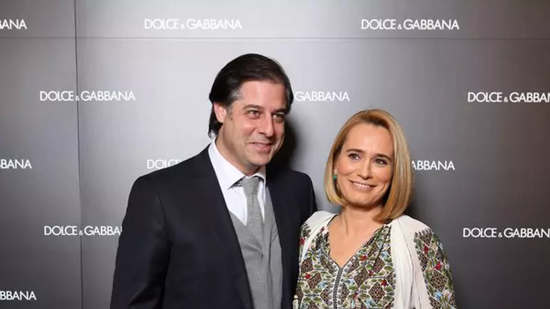 [FOTO] Vedetele au participat la inaugurarea unui magazin de lux
