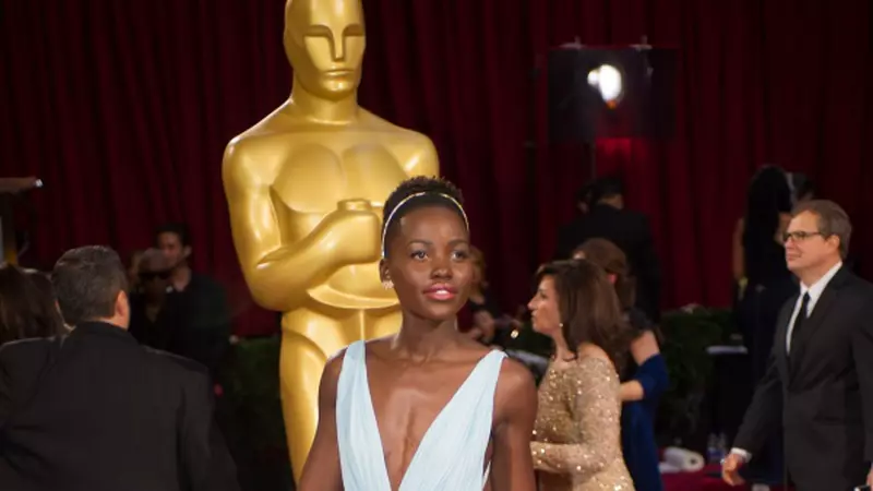 Oscar 2014: Cele mai frumoase rochii de pe covorul roşu