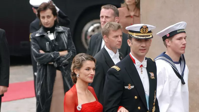 Felipe şi Letizia, noii regi ai Spaniei – Imagini de colecţie 