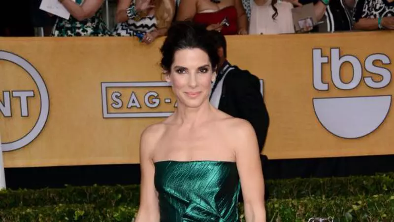 Ce minciuni au spus vedetele