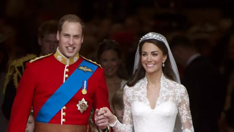 Fetele obişnuite care şi-au întâlnit prinţii