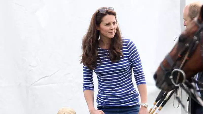 Ducesa de Cambridge – În formă perfectă după ce a născut a doua oară