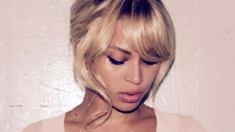 Beyonce - Îşi sărbătoreşte ziua de naştere cu un nou look
