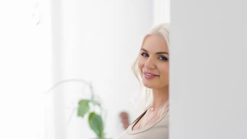 Cătălina Grama (Jojo) - Making of Viva! octombrie