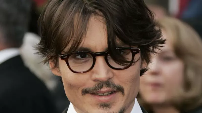 De la o extremă la alta! Johnny Depp, printre cei mai excentrici actori de la Oscaruri