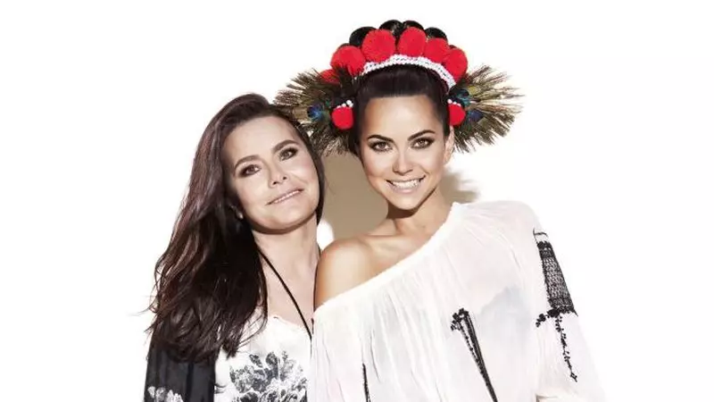 Sunt vedete și sunt sexy. Cum arată mamele lor