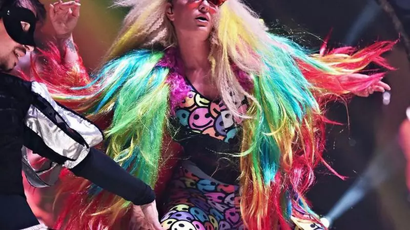 Delia a pornit campania #seîntâmplă. Iată ce spune despre Iulia Albu, Inna sau Lora!