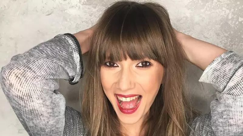 Căutăm vedeta cu dimensiunile 90-60-90: Astăzi, Adela Popescu