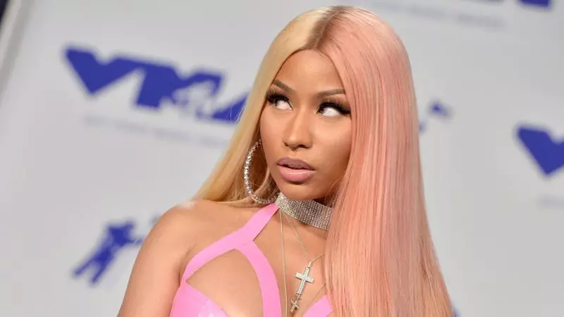 Dezastre vestimentare de proporții la MTV – Video Music Awards