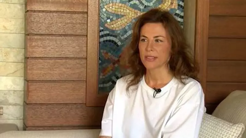 Chirurgul estetician Adina Alberts ne-a dezvăluit cea mai simplă și ieftină metodă de a preveni ridurile