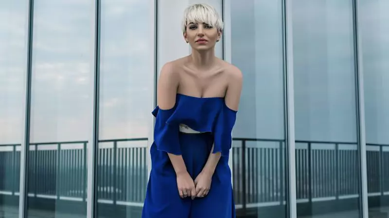 Am întrebat vedetele ce ar face dacă ar prelua rolul Președintelui României pentru o zi