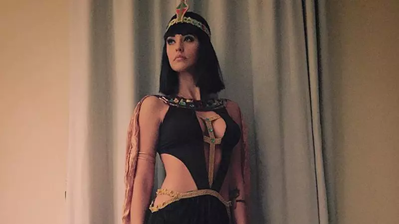 Vedetele au ales ținute extrem de hot pentru Halloween. Iată cum s-a costumat Antonia și cât de sexy a fost!