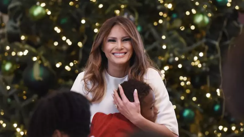 Primul Crăciun la Casa Albă al Melaniei Trump - Decoraţiunile îţi atrag atenţia imediat