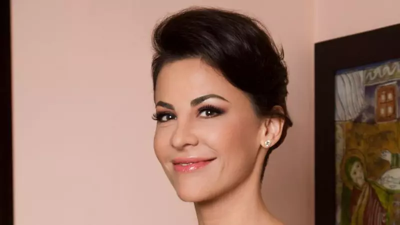 Adina Alberts, despre diferența dintre botox și acid hialuronic