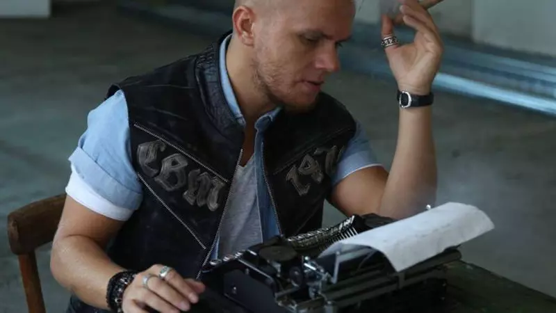 Vedetele au fost sincere! Ce au răspuns la întrebarea: ”Dacă s-ar face un film după viața ta, ce melodie ai alege pentru coloana sonoră?”