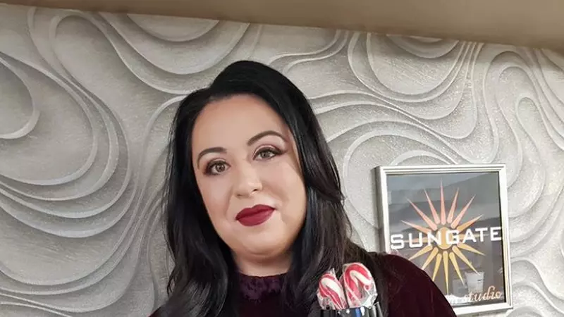 "Oana punct Roman", noi subiecte într-un nou studio! Vedeta a povestit LIVE secrete din viaţa unei dive