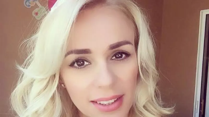 Fotografii uitate cu Catrinel Sandu din arhiva VIVA! Cum au schimbat-o problemele prin care a trecut