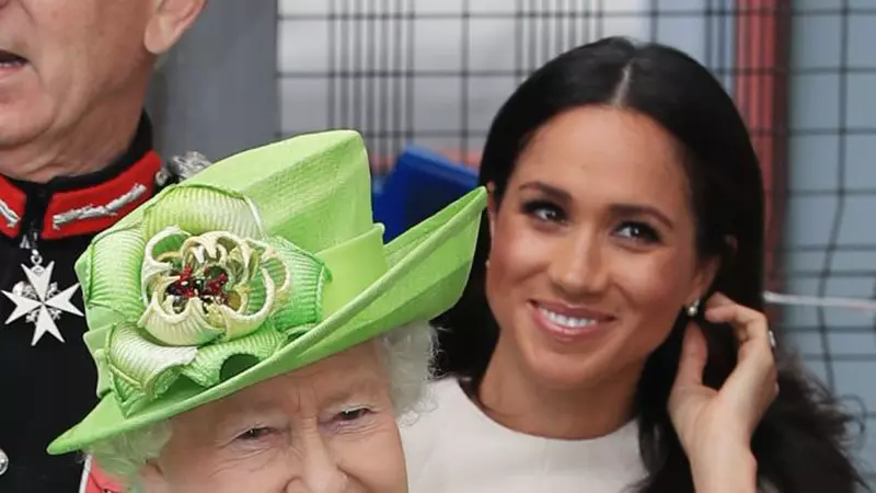 S-a decis! Familia regală britanică se îmbracă cel mai bine