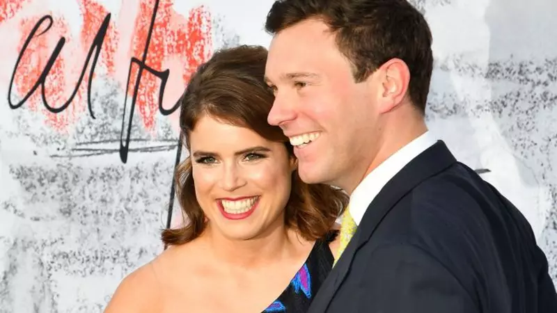 Cum arată rochia de mireasă a Prințesei Eugenie