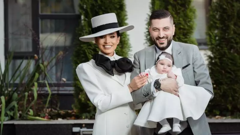 S-a aflat abia acum, după ce au criticat-o mulți! Motivul pentru care Adelina Pestrițu a purtat costum și pălărie la botezul Zenaidei