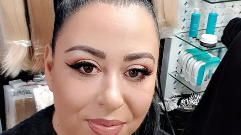 Oana Roman are curaj! Vedeta s-a pozat goală, acoperită doar de un prosop: ”Am hotărât să...”