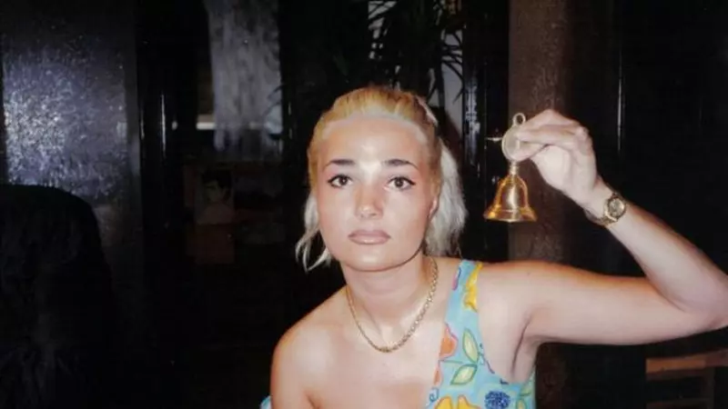 Cum arăta Ozana Barabancea în tinereţe. Artista era blondă şi foarte slabă
