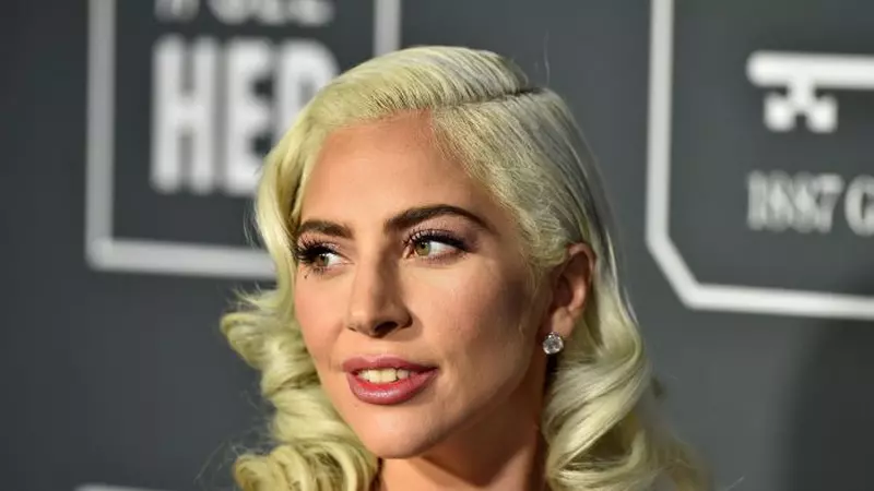 Cele mai frumoase ținute de la Critics' Choice Awards. Lady Gaga a impresionat prin simplitate