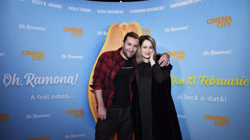 Ce spun vedetele despre filmul "Oh, Ramona". Smiley se regăseşte în pielea adolescentului timid şi îndrăgostit