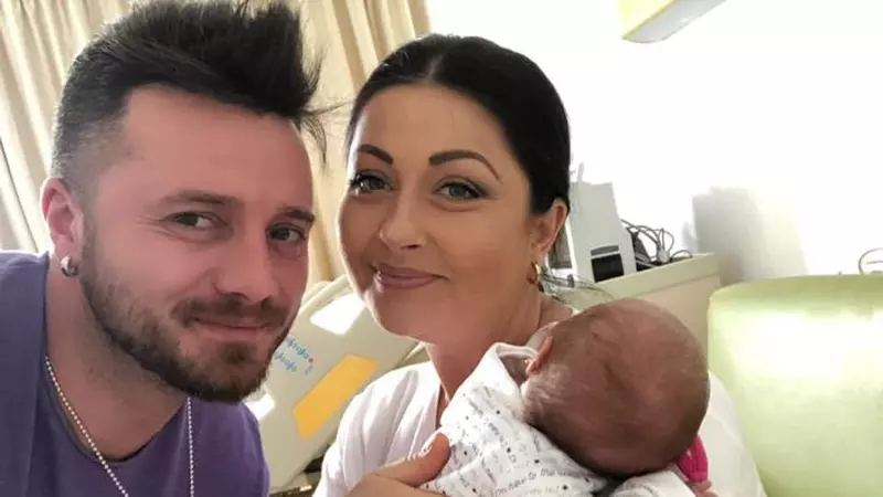 De când a devenit mămică pentru a doua oară, Gabriela Cristea se trezește din 3 în 3 ore: ”Te obosesc...”