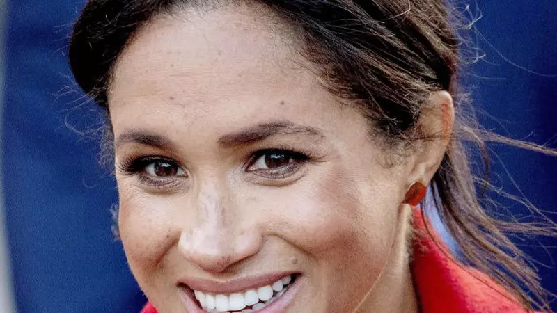 Motivul pentru care Meghan Markle nu poartă haine de gravidă