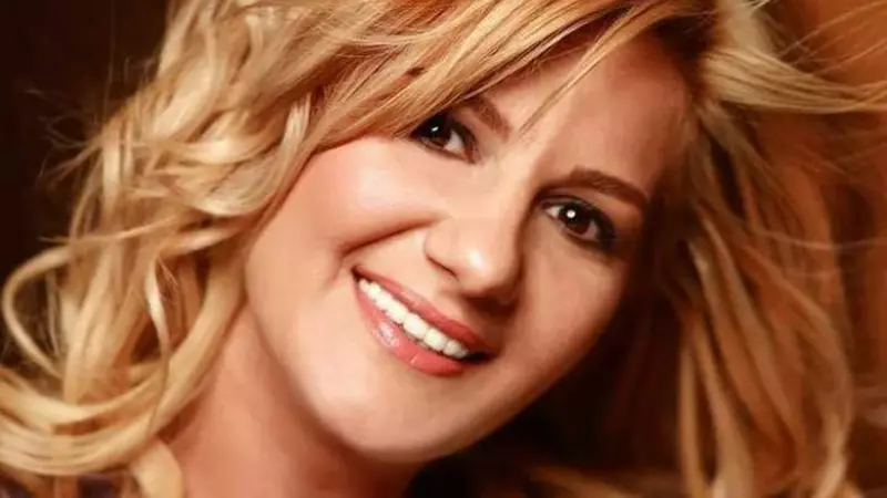 Nicola a făcut furori la începutul anilor 2000. Ce face și cum arată solista acum, la 50 de ani!