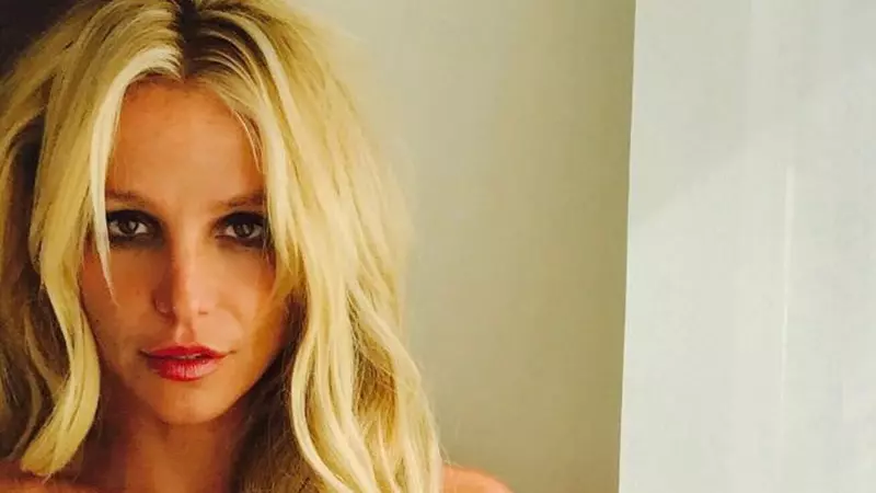 Britney Spears a avut o cădere nervoasă. Motivul pentru care artista a ajuns de urgență la Psihiatrie e foarte dureros