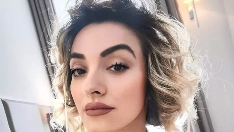 Ana Morodan prezintă "Răi da’ buni", la Antena Stars. Îi ține locul lui Mihai Morar la emisiune