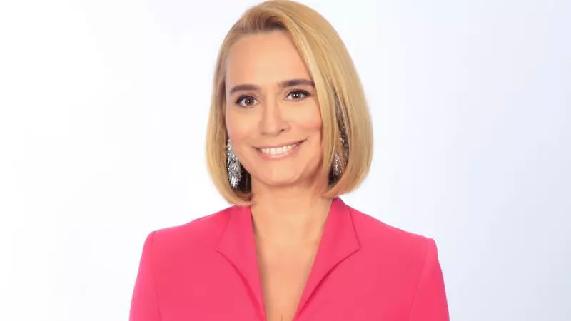 Cum s-a îmbrăcat Andreea Esca la întâlnirea istorică cu Papa Francisc. Vedeta a făcut selfie cu Suveranul Pontif