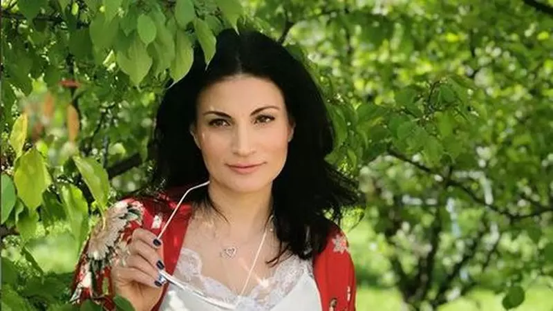 Ioana Ginghină, mega sexy în costum de baie după separarea de Alexandru Papadopol. Ce dietă ține vedeta!