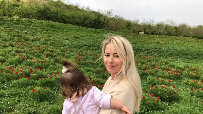 Cum se menține Laura Cosoi în formă, la aproape un an de când a născut. Are o alimentație echilibrată