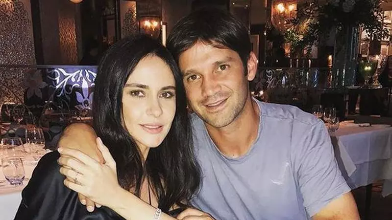 Adelina și Cristi Chivu, un cuplu fericit, la 11 ani de la căsătorie! Ce mari și frumoase sunt fetele lor! FOTO
