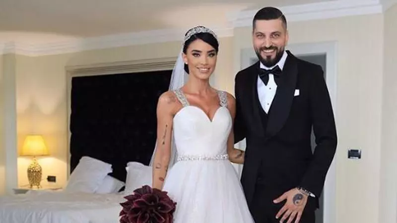 Adelina Pestrițu și Virgil Șteblea s-au căsătorit azi. Primele imagini de la nuntă
