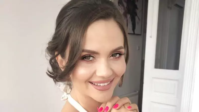 După ce a slăbit 27 de kilograme, Cristina Șișcanu s-a pozat în costum de baie. E mândră de silueta ei