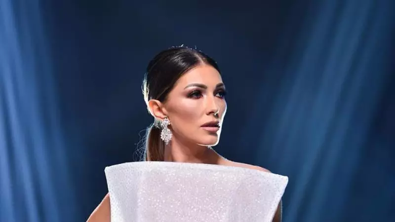 Ilinca Vandici a încins internetul. Prezentatoarea de la "Bravo, ai stil" s-a pozat în costum de baie