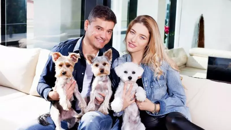 Cristian Boureanu și Laura Dincă pregătesc nunta. Cum va fi marele eveniment: "Vreau să fie în locația pe care mi-o doresc"