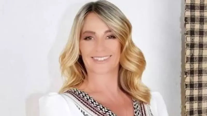 La 57 de ani, Nadia Comăneci arată senzațional în costum de baie. A atras toate privirile pe plajă