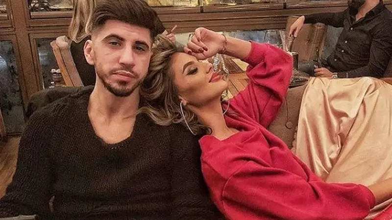 Ramona Olaru a semnat actele de divorț la notar. Ce mesaj a transmis: ”Viața...”