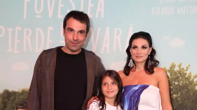 Ioana Ginghină şi Alexandru Papadopol, prima întâlnire după divorţ. Cum decurge relaţia dintre Ruxi şi tatăl ei: „Suferă amândoi!”
