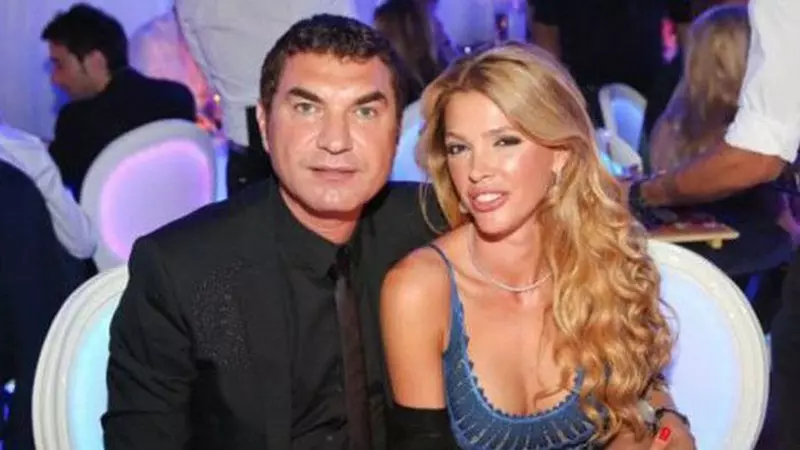 Ce mari s-au făcut copiii Alinei Vidican și a lui Cristi Borcea. Alexandru și Gloria au venit în România la bunici