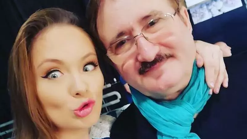 Cum arată și cu ce se ocupă fiica actorului Cornel Palade. Este o tânără simpatică și cântă foarte bine!