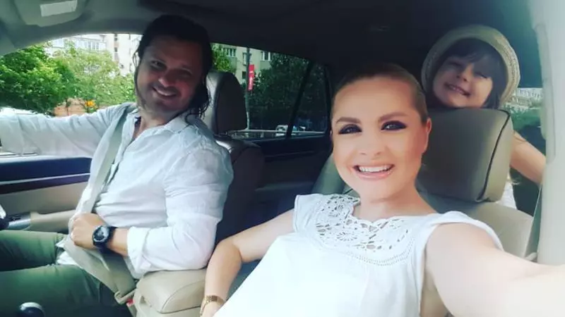 Ianna Novac a născut un băiețel perfect sănătos. Prima imagine cu bebelușul: ”Suntem cei mai fericiţi din lume”