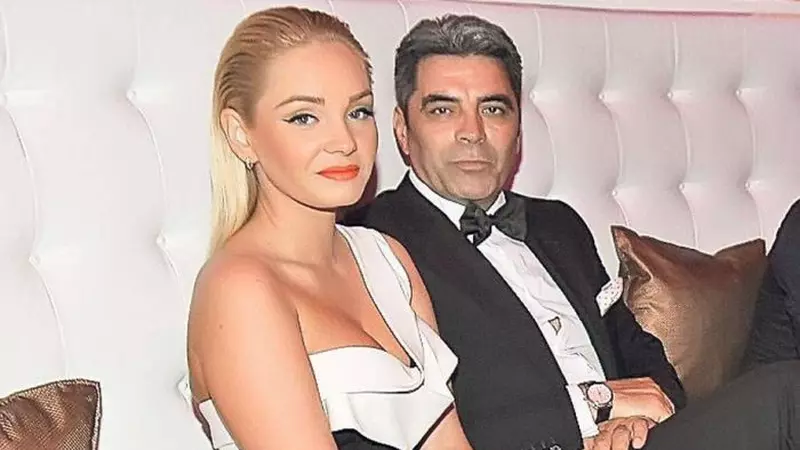 Un ochi plânge, unul râde! La 3 zile după înmormântarea lui Marcel Toader, Maria Constantin a dansat la nuntă